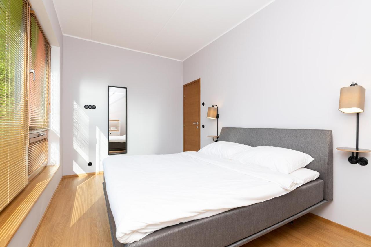 Self-Check-In Spacious 1 Bedroom Apartment With Free Parking 塔林 外观 照片