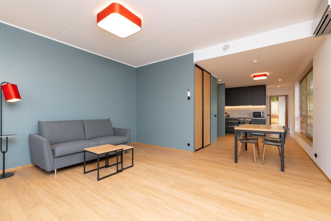 Self-Check-In Spacious 1 Bedroom Apartment With Free Parking 塔林 外观 照片